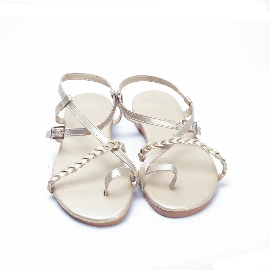Vrouwen Platte Sandalen met Vierkante Teen 40-43, Gesp en Open Design. Comfortabel en Zomers. Ideaal voor Casual Gelegenheden en Wandelingen.