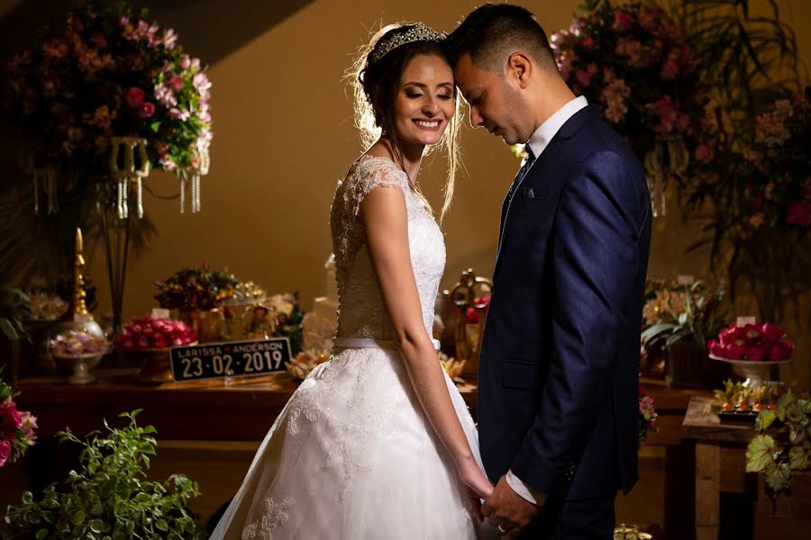 Fotografo di matrimoni Meire Martins (meiremartins). Foto del 17 luglio 2021