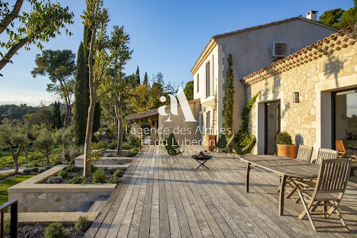 Propriété avec piscine 3