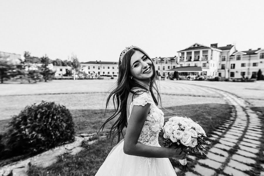 Fotógrafo de casamento Ekaterina Novickaya (novitskayaphoto). Foto de 4 de maio 2019