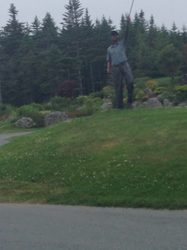 Golfer Statue