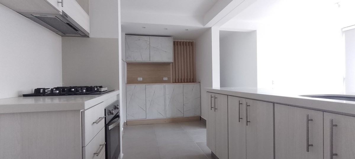 Apartamento En Arriendo - El Vergel, Bogota