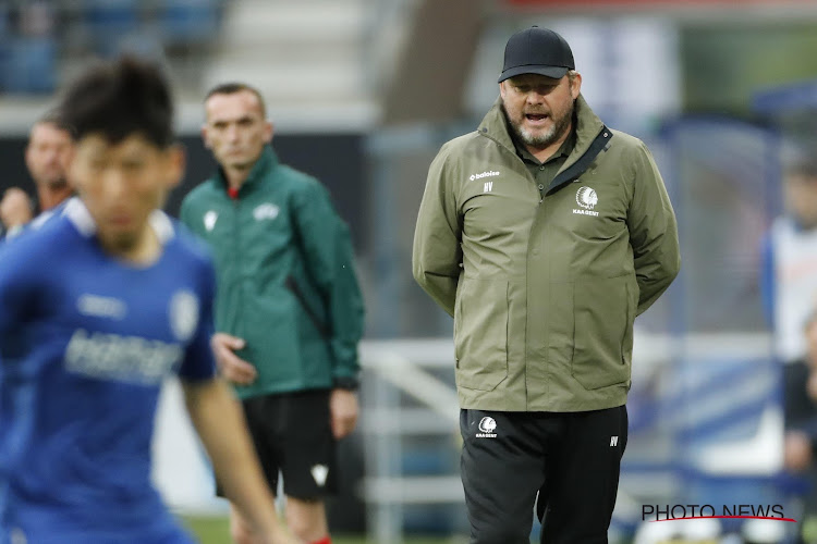 Incorrigible Hein Vanhaezebrouck, qui parvient encore à parler de l'arbitrage après la victoire européenne 