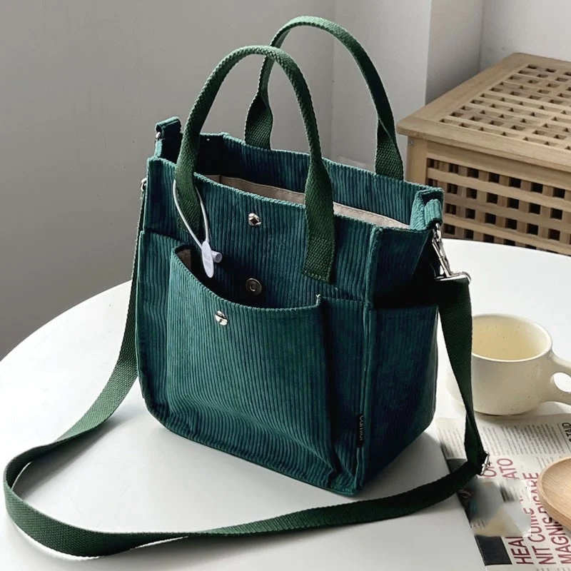 Handgemaakte Corduroy Messenger Bag voor Vrije Tijd en Kunst, Hand Carry Design, Perfect voor dagelijks gebruik en om mee te nemen
