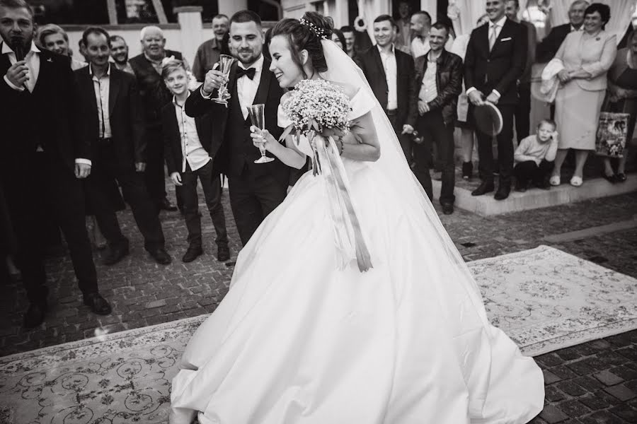 Fotógrafo de casamento Andrii Turianskyi (turianskiy). Foto de 24 de fevereiro 2021