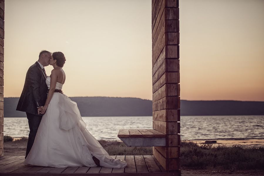 Fotógrafo de casamento Filippo Angius (filippoangius). Foto de 1 de abril 2016