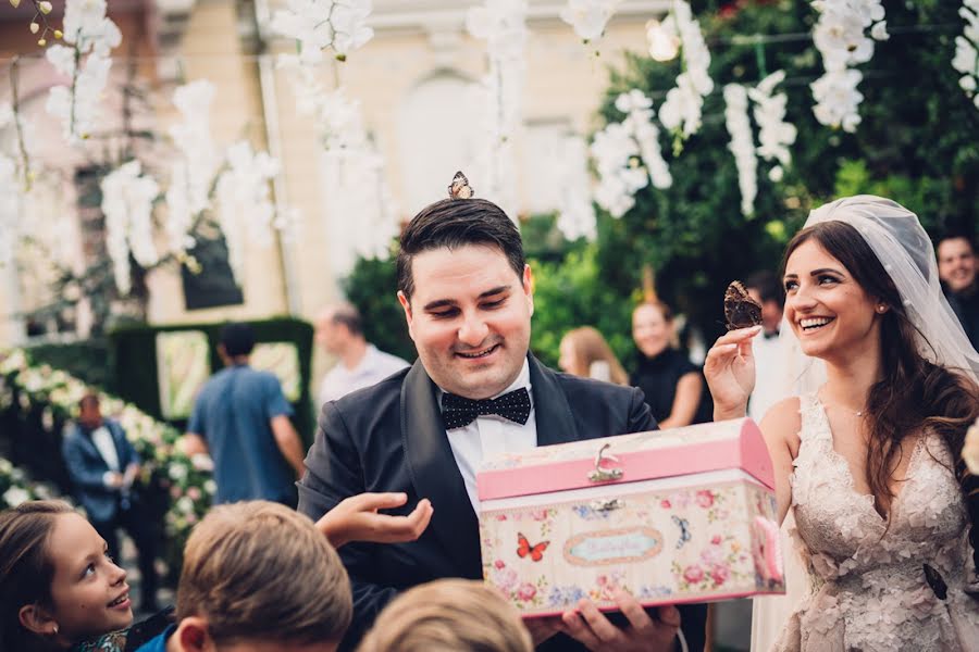 Fotógrafo de casamento Violeta Stoimenova (vstoimenova). Foto de 23 de dezembro 2018