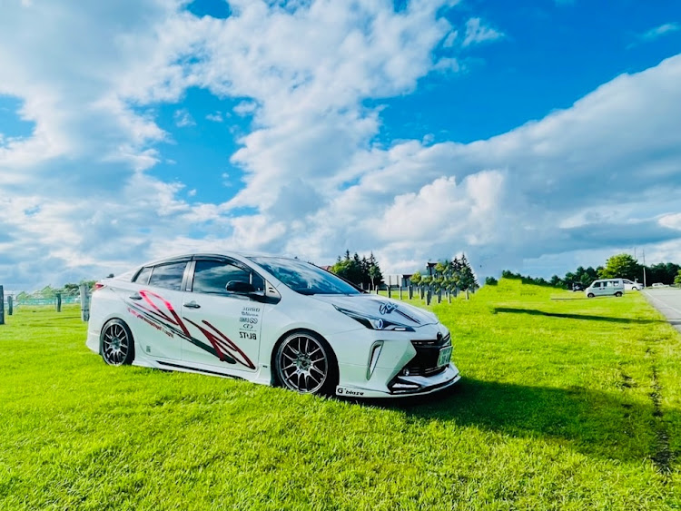 プリウスのいいねとコメント感謝しております🙇・長門牧場・白樺湖・三連休・Grand Blaze Racingに関するカスタム事例の投稿画像1枚目
