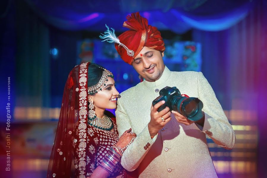 Fotografo di matrimoni Basant Joshi (studiofilmica). Foto del 8 dicembre 2020