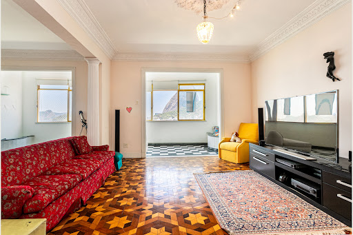 Apartment 5