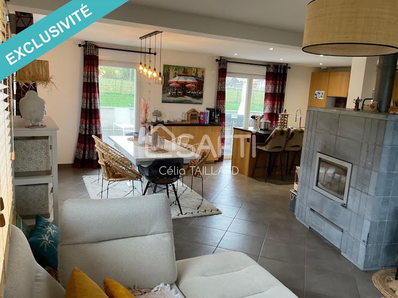 Vente maison 4 pièces 114 m² à La Chenalotte (25500), 412 000 €