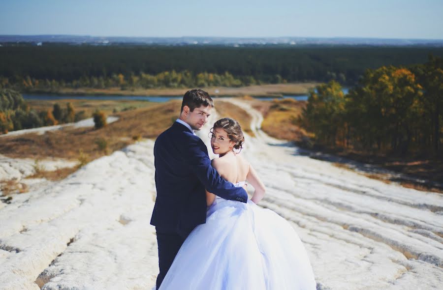 Fotografo di matrimoni Ulyana Shabalina (shabalina). Foto del 6 dicembre 2015