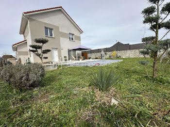 maison à Saint-Genix-les-Villages (73)