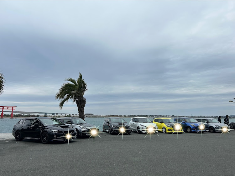 レヴォーグの久しぶりに会えて楽しかったー♪・さわやかハンバーグ・スイフトスポーツ・弁天島海浜公園・鳥居⛩みるきぃ♡に関するカスタム事例の投稿画像16枚目