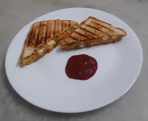 Tandoori Paneer Sandwich