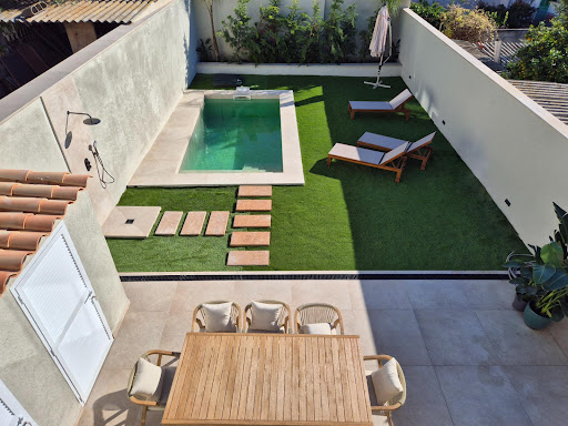 House with pool and terrace 3