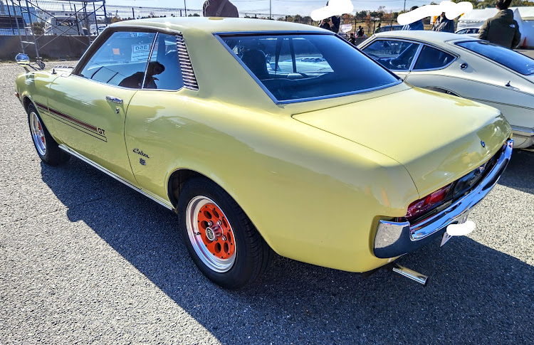 BRZの第14弾✨・大阪レトロカー万博2023・ダルマさんはベリーベリーだよ💕・GR86🐝の?!(?・・)σ　ご先祖さまは…　じつは😜💦・天使の羽根˙˚ʚ(*´꒳`*)ɞ˚˙に関するカスタム事例の投稿画像5枚目