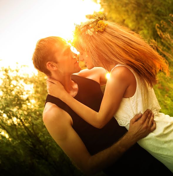 Photographe de mariage Lesya Di (lesyadi). Photo du 15 juillet 2014