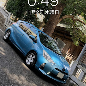 アクア NHP10