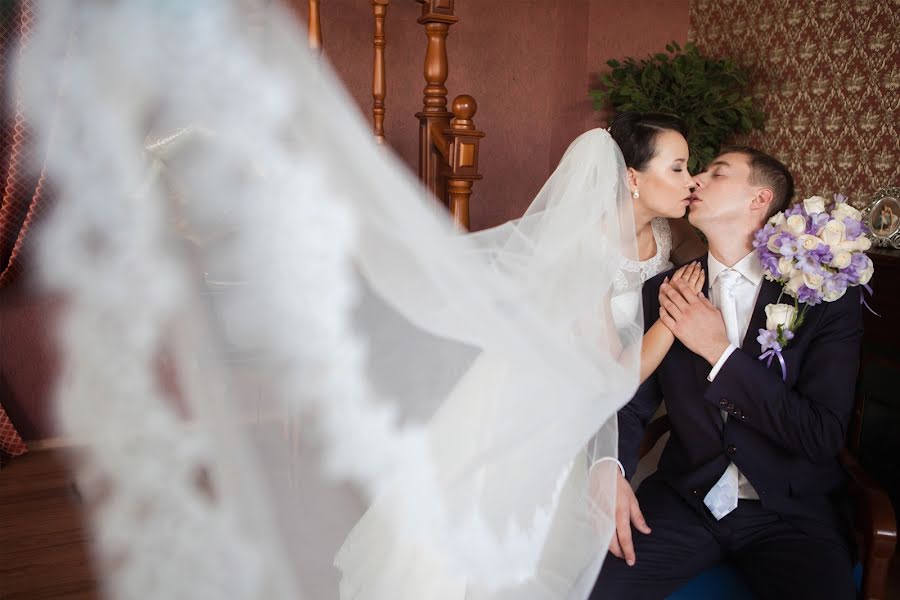 Fotografo di matrimoni Lyalya Shmidt (lshmidt). Foto del 10 agosto 2015