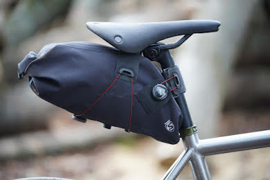 Silca Grinta Roll Top Saddle Bag - 2-5L alternate image 2