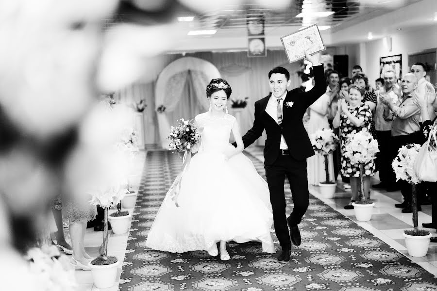 結婚式の写真家Evgeniy Ryakhin (evgeniiriakhin)。2018 5月31日の写真