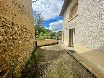 maison à Saint-Etienne-de-Saint-Geoirs (38)