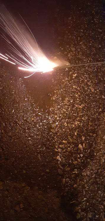 エクシーガの夏は花火と共に・花火と共に夏去らば・峠道は楽しいな・タイミング心霊写真(笑)・神のシャッタータイミング❗に関するカスタム事例の投稿画像6枚目