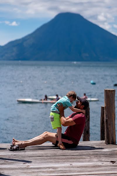 Fotografo di matrimoni Samantha Aguilar (laguindalove). Foto del 2 aprile 2022