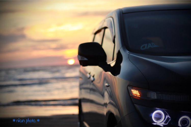 エルグランドの千里浜夕日・iPhone７・ドライブに関するカスタム事例の投稿画像10枚目