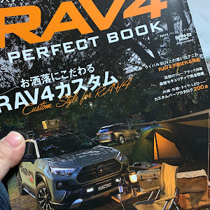 RAV4