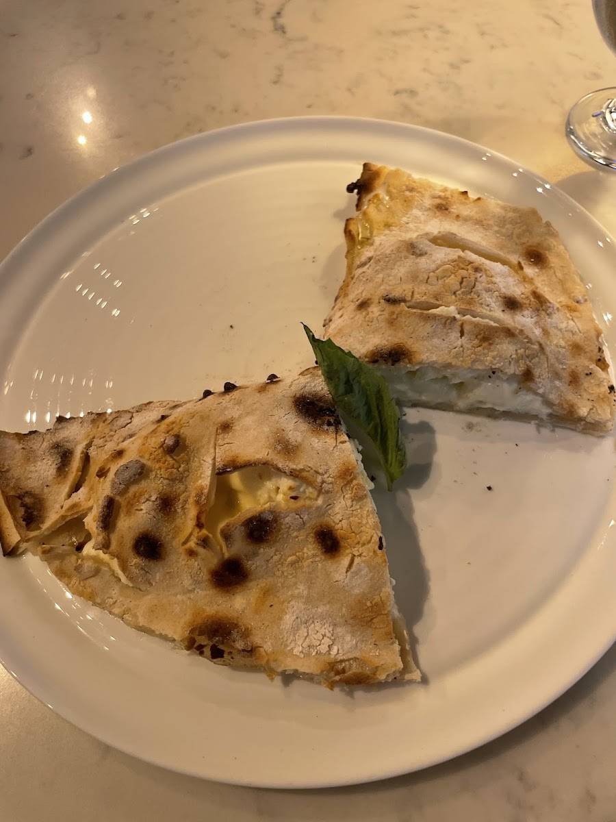 4 cheese calzone