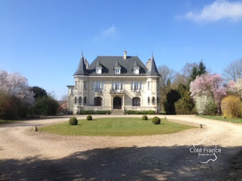 château à Monthenault (02)