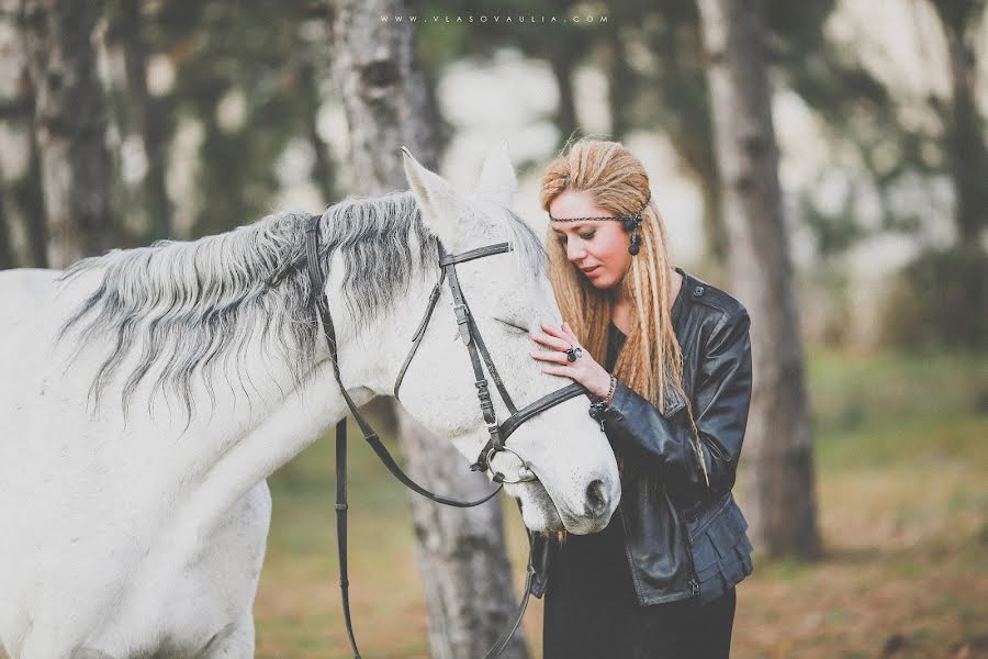 Svadobný fotograf Yulya Vlasova (vlasovaulia). Fotografia publikovaná 22. decembra 2013