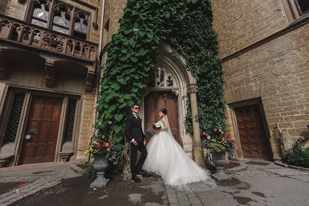 Wedding photographer Mikhail Laryanovskiy (media-arts). Photo of 7 February 2021