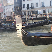  "Gondole" mezzo di trasporto passeggeri a Venezia di 