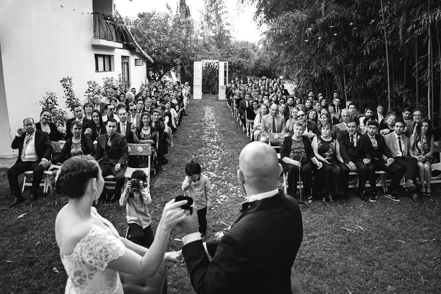 Wedding photographer Christian Puello (puelloconde). Photo of 21 April 2020