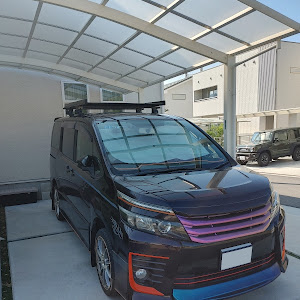 ヴォクシー ZRR80W