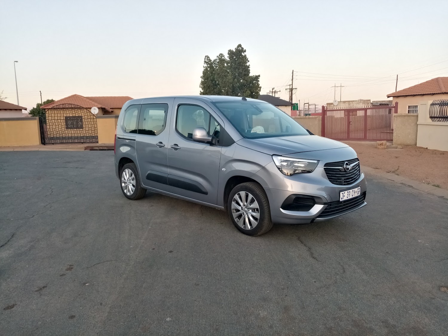 No style but Opel's new Combo MPV is life