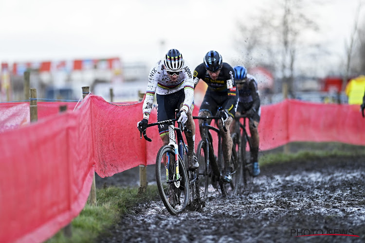 Topfavoriet maakt het waar, er stond opnieuw geen maat op Mathieu van der Poel