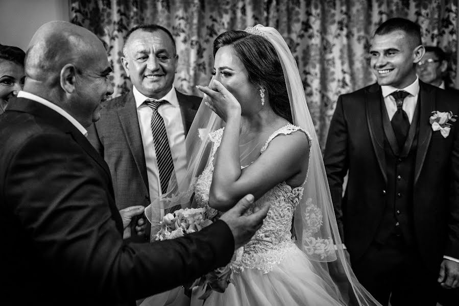 Wedding photographer Calin Dobai (dobai). Photo of 9 October 2018