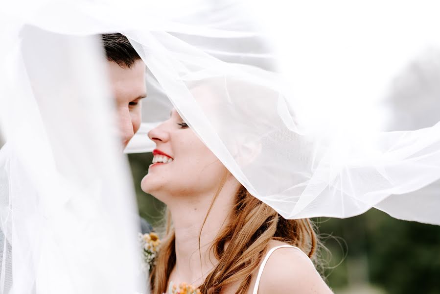 Fotógrafo de casamento Michaela Krasnanska (mkrasnanska). Foto de 11 de maio 2019