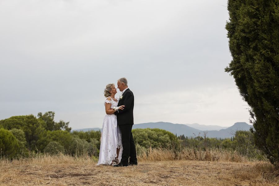 Fotografo di matrimoni Claire SLAMIC (clairesphoto). Foto del 19 settembre 2020