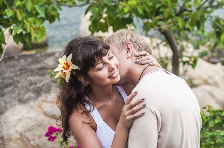 Fotografo di matrimoni Elena Nikolenko (artoflady). Foto del 3 aprile 2019