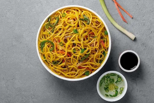 Veg Chilli Garlic Noodle