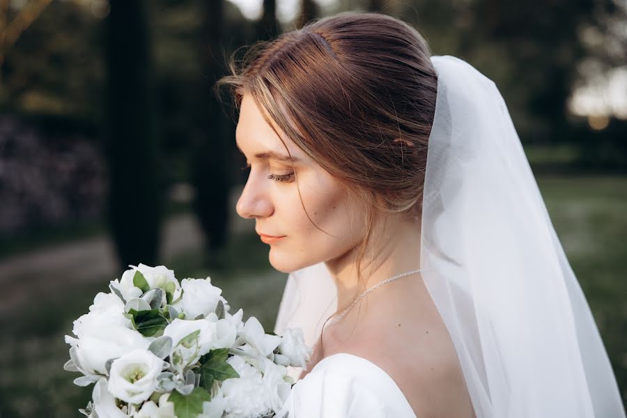 Fotógrafo de casamento Eugenie Smirnova (weddingfrance). Foto de 27 de abril