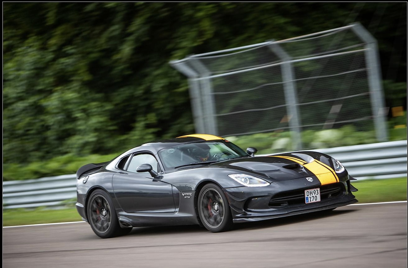 Dodge Viper Gts Hire Valby