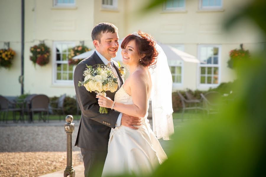 Wedding photographer Tom West (tomwest). Photo of 1 July 2019