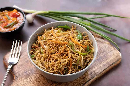 Veg Noodles (Desi Style)