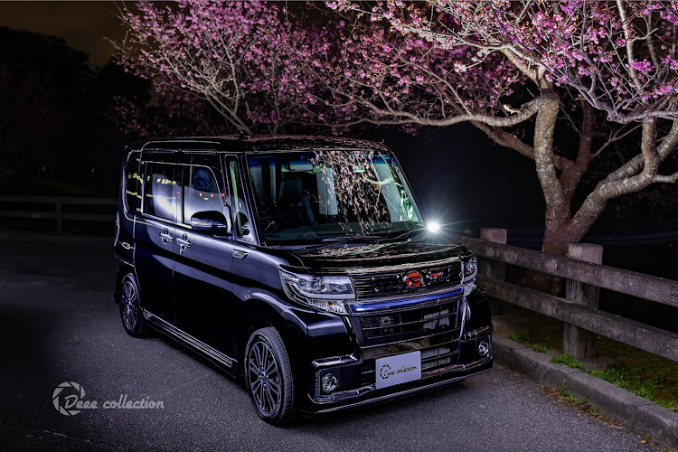 エクリプスクロスの夜桜と愛車・闇夜の撮影会・撮影依頼お待ちしております・沖縄・カロリーゼロ理論に関するカスタム事例の投稿画像2枚目